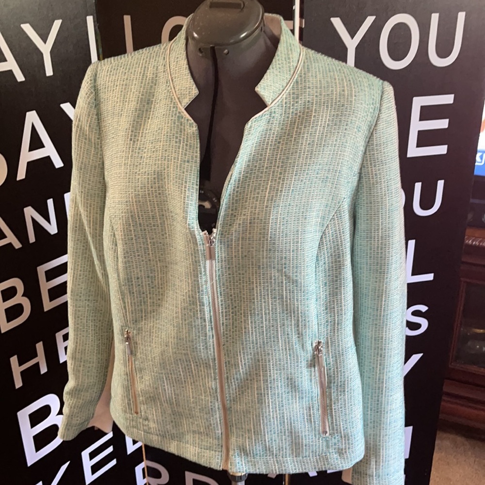 Lane Bryant Mint and Cream Blazer